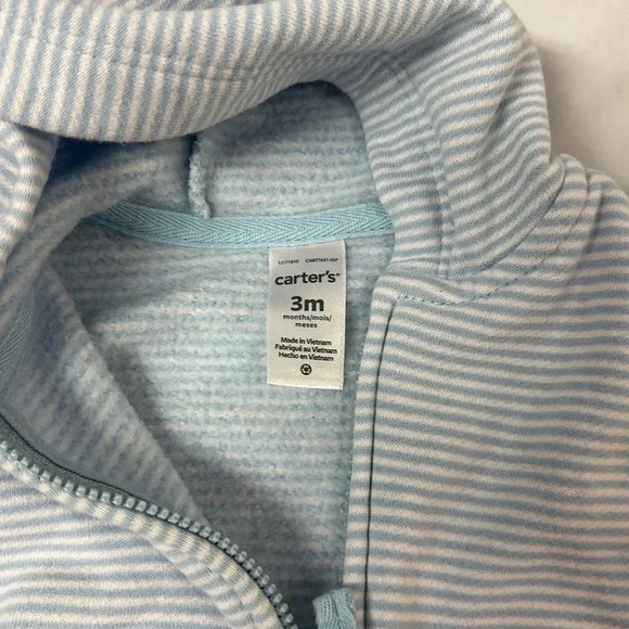 Carter's - full zip baby hoodie. Size 3 months - Picture 2 of 3